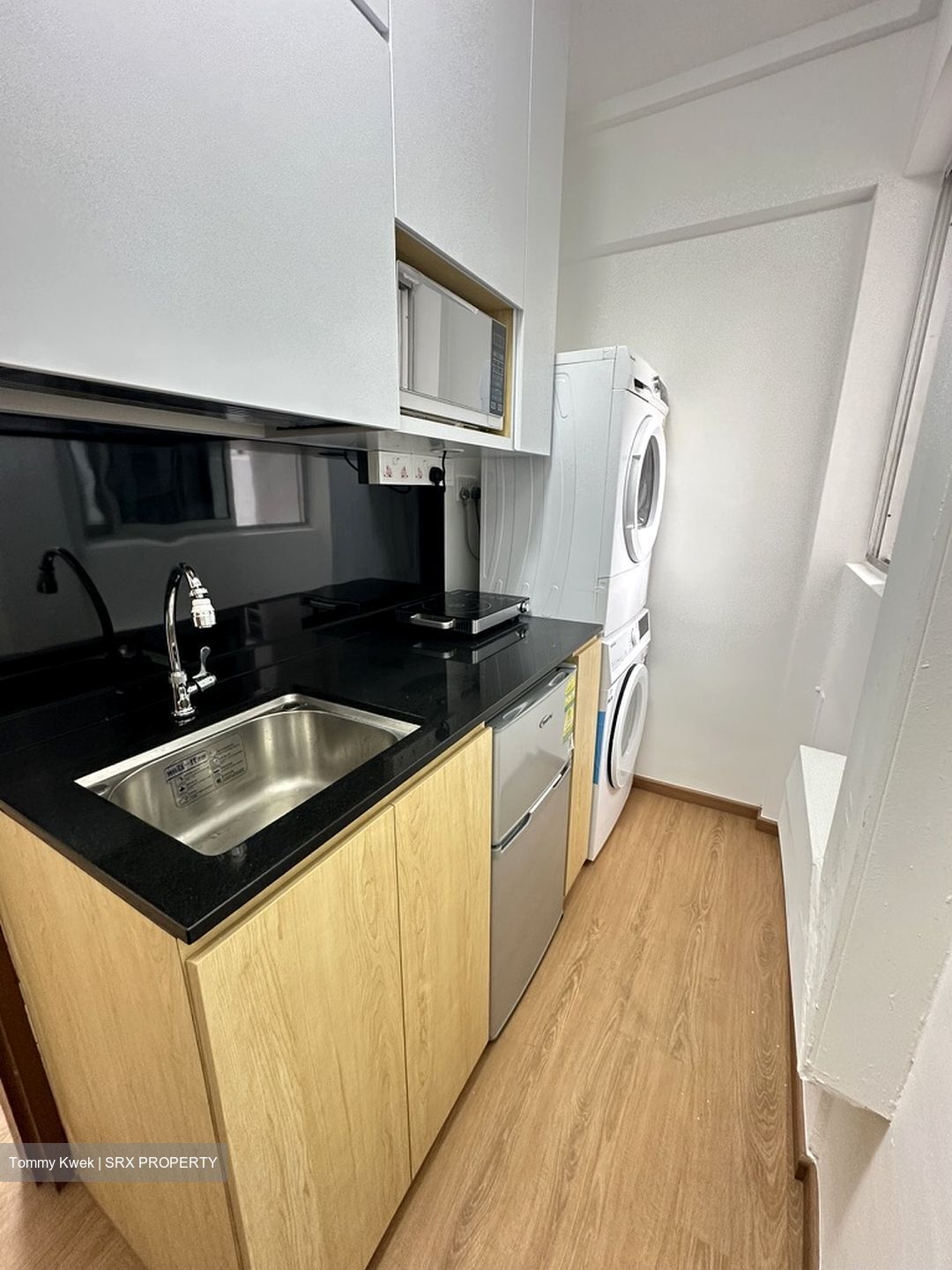 Hougang Avenue 1 (Hougang),  #618161381